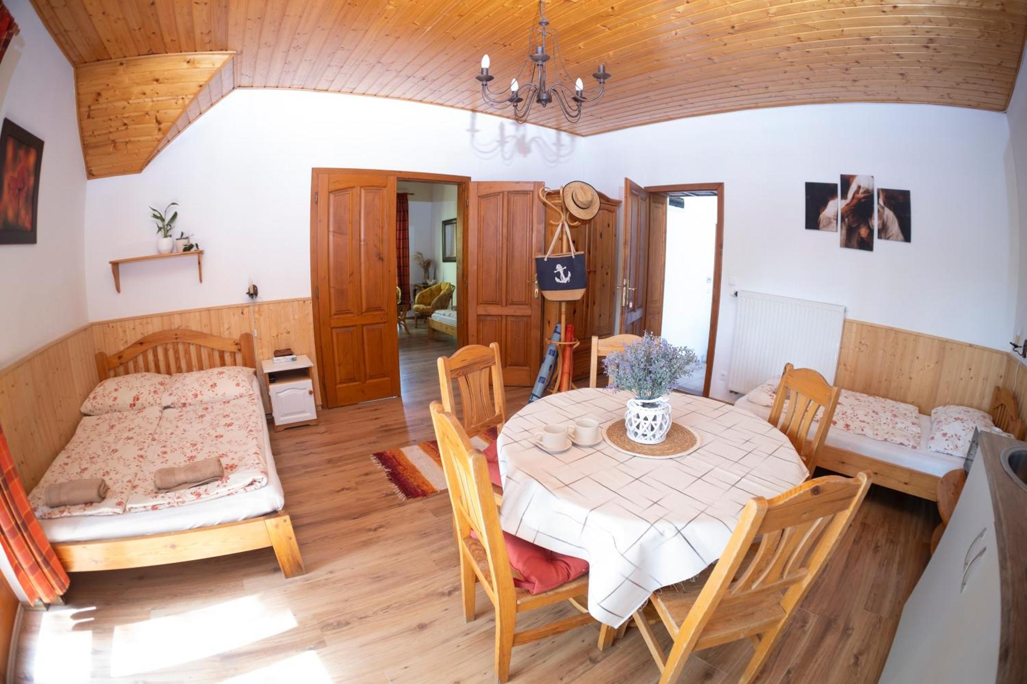 Vicze Apartmanhaz Siófok Zimmer foto