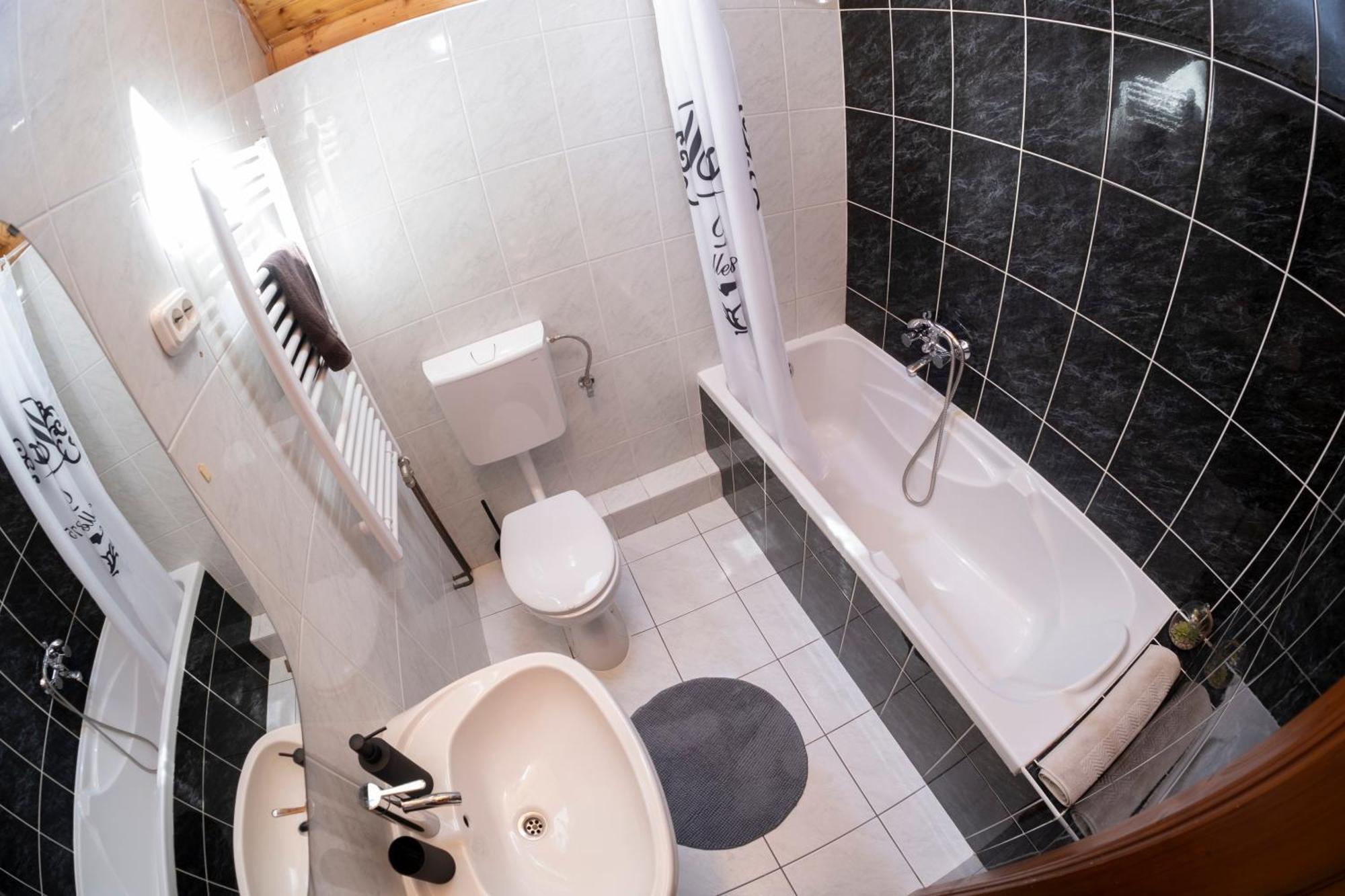Vicze Apartmanhaz Siófok Zimmer foto