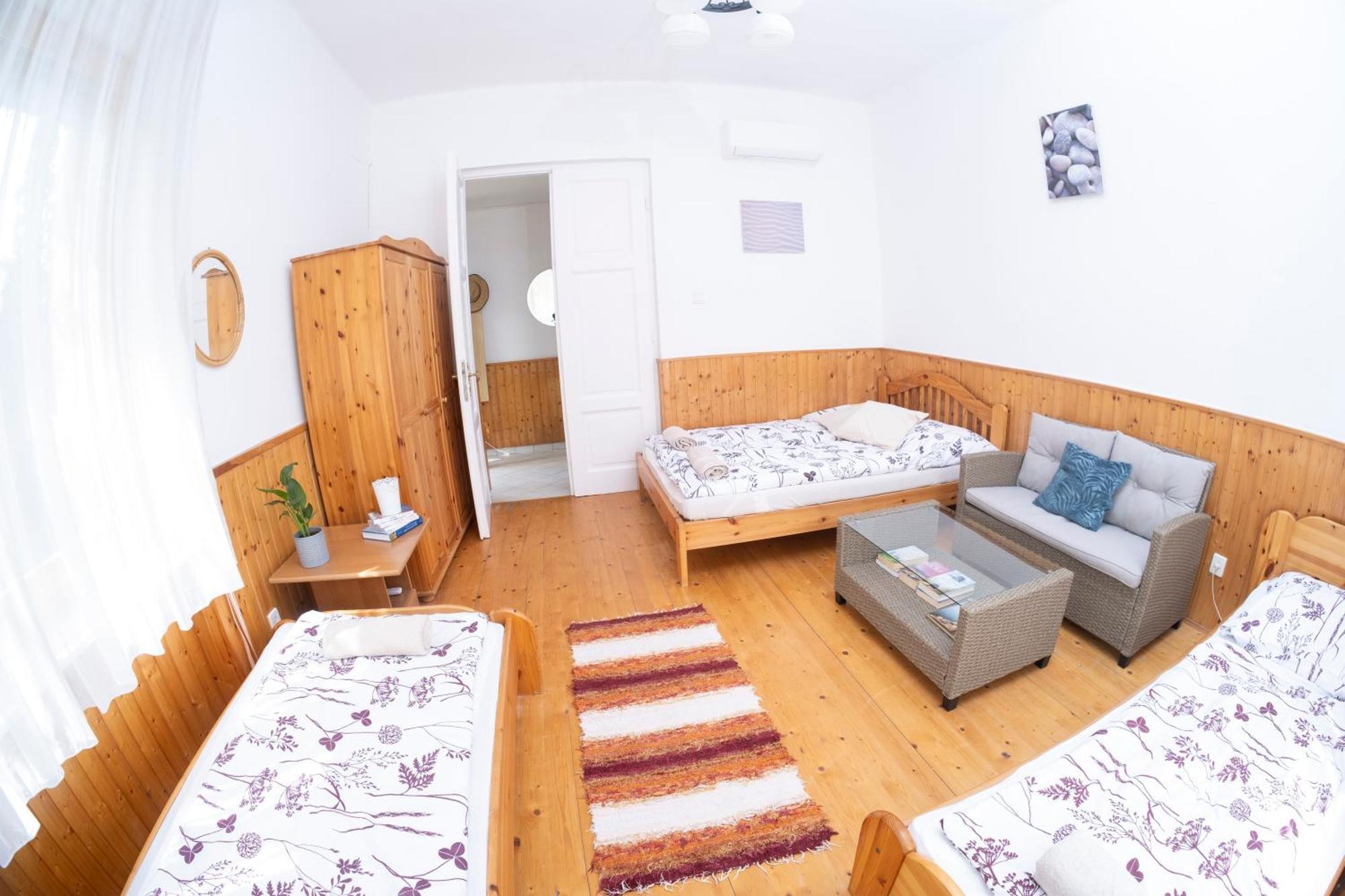 Vicze Apartmanhaz Siófok Zimmer foto