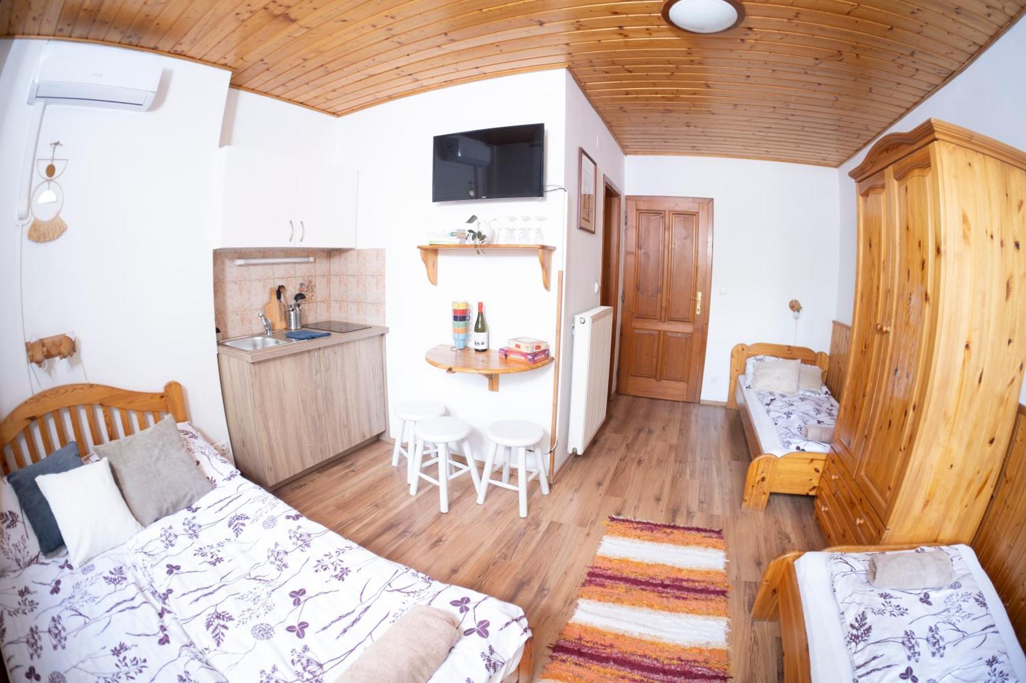 Vicze Apartmanhaz Siófok Exterior foto