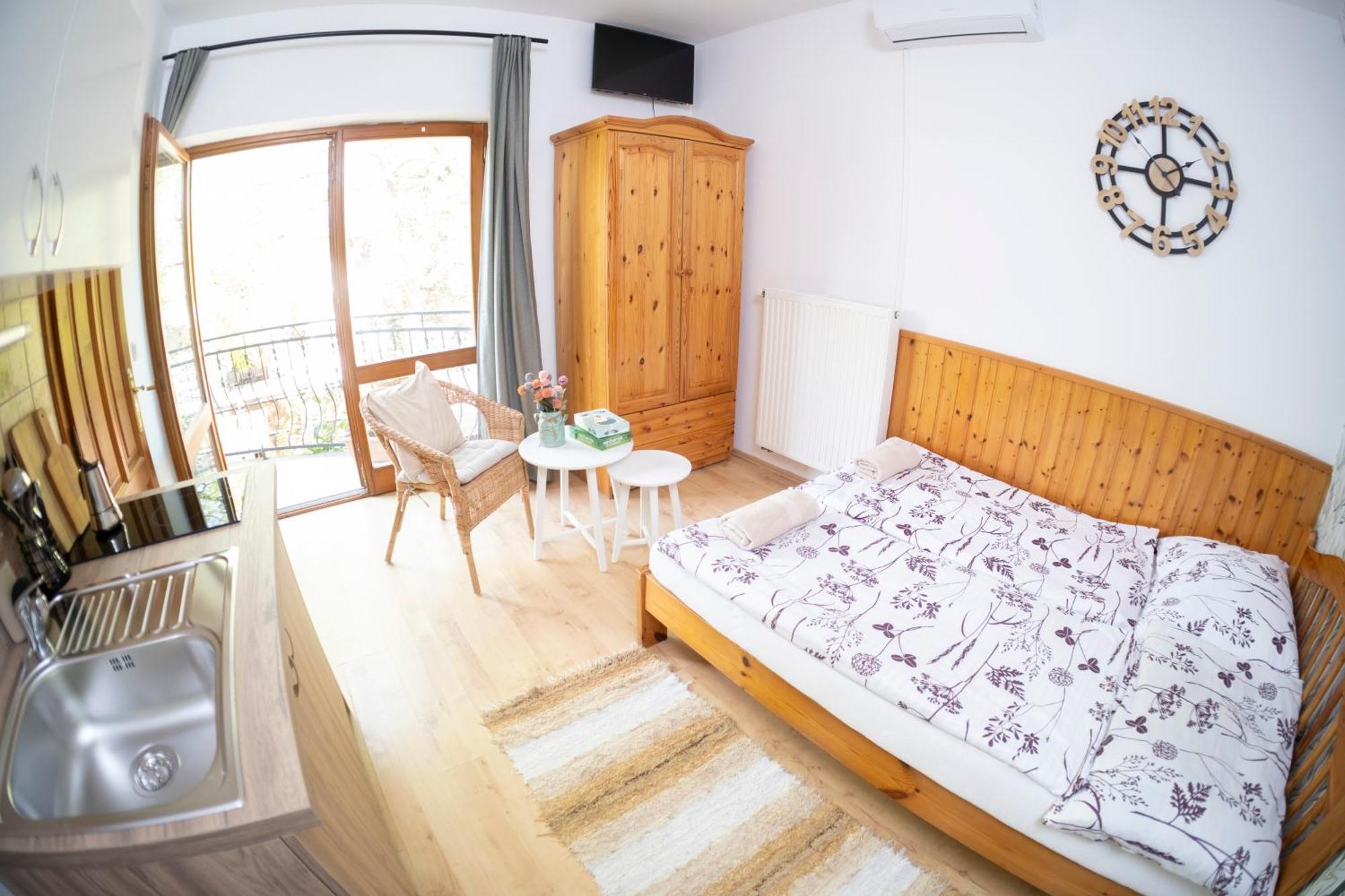 Vicze Apartmanhaz Siófok Exterior foto