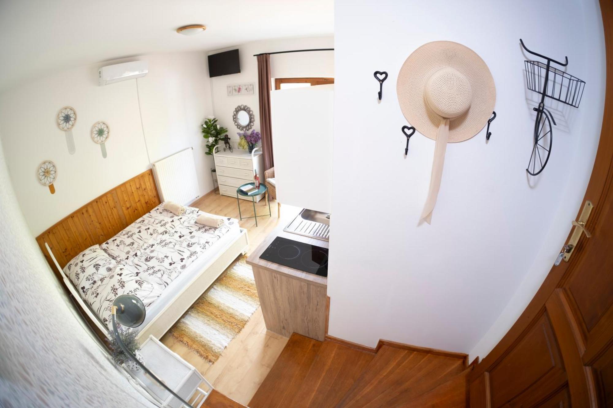 Vicze Apartmanhaz Siófok Exterior foto